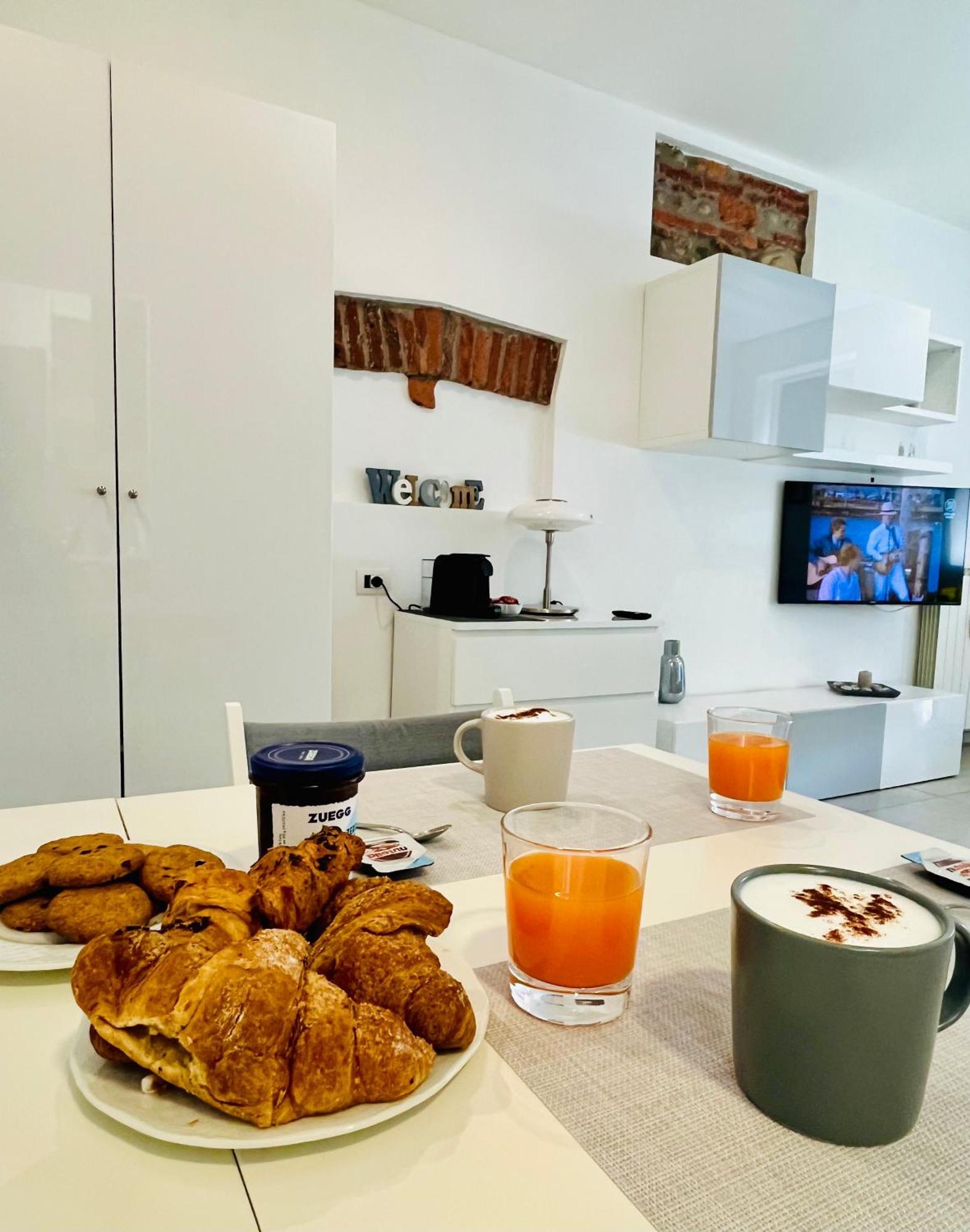 Апартаменты Beddy & Breakfast 2 - Il Cortino Чезано-Мадерно Экстерьер фото